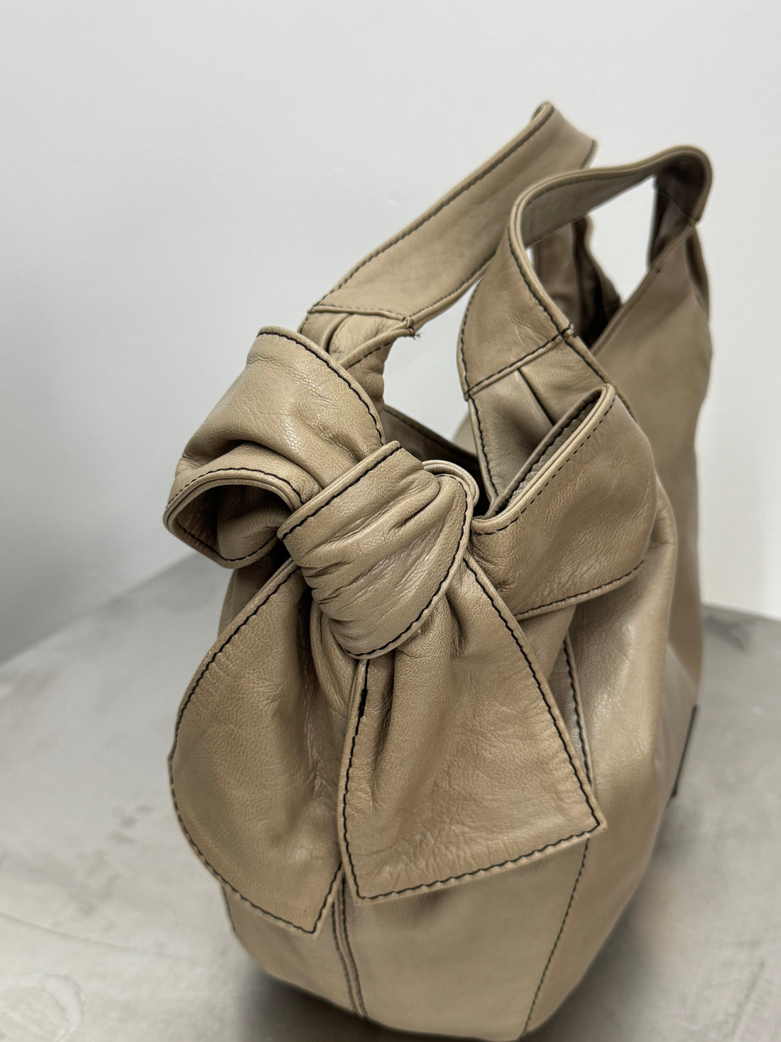 VALENTINO GARAVANI NAPA LEATHER NUAGE BOW HOBO BAG
