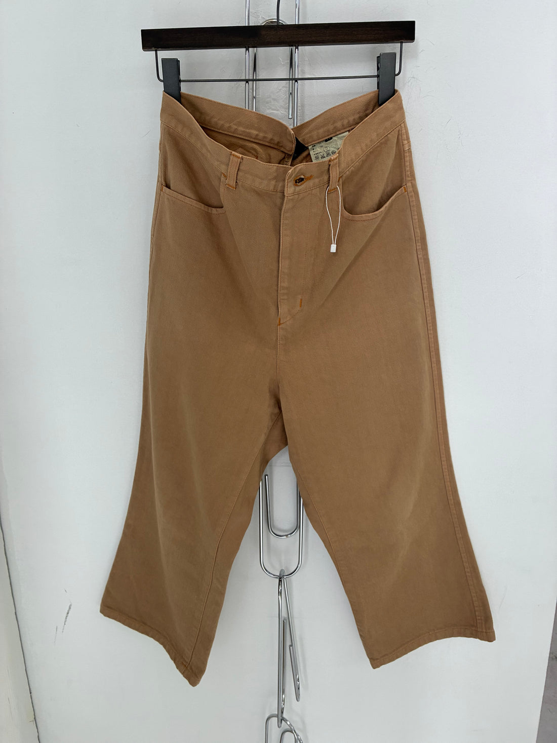 2011 TRICOT COMME DES CARGCONS CINCH BACK JEANS