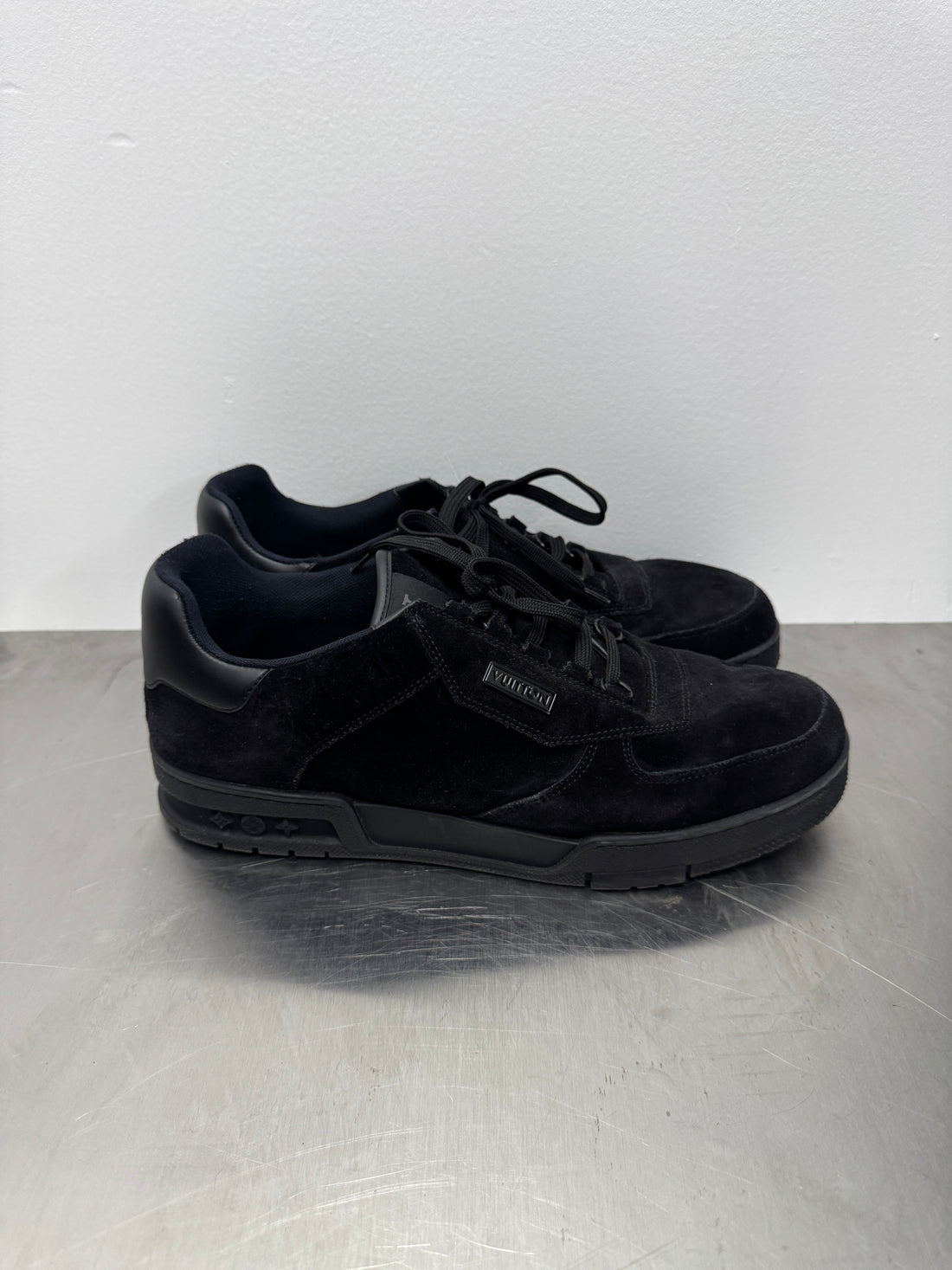 LOUIS VUITTON EMPLOYEE EXCLUSIVE BLACK SUEDE TRAINER