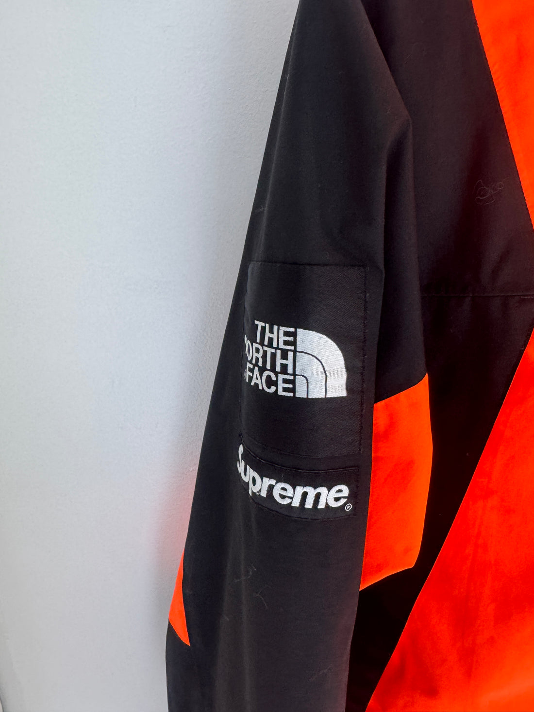 SUPREME X TNF ORANGE JACKET