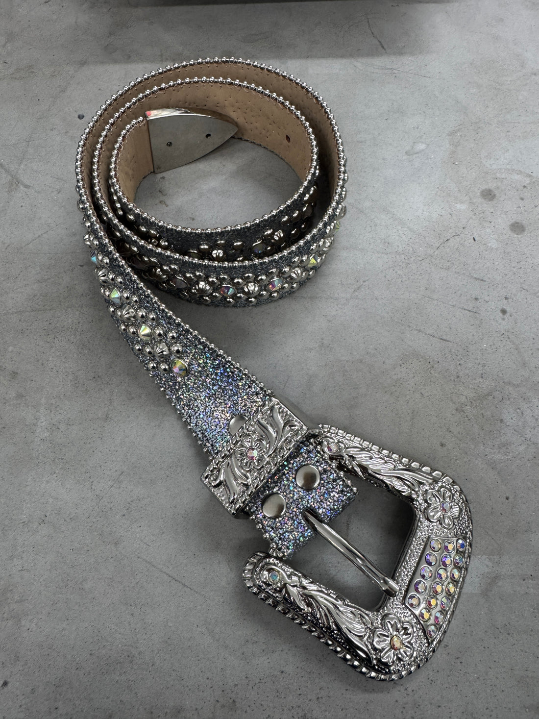 BB SIMON STUDDED BELT