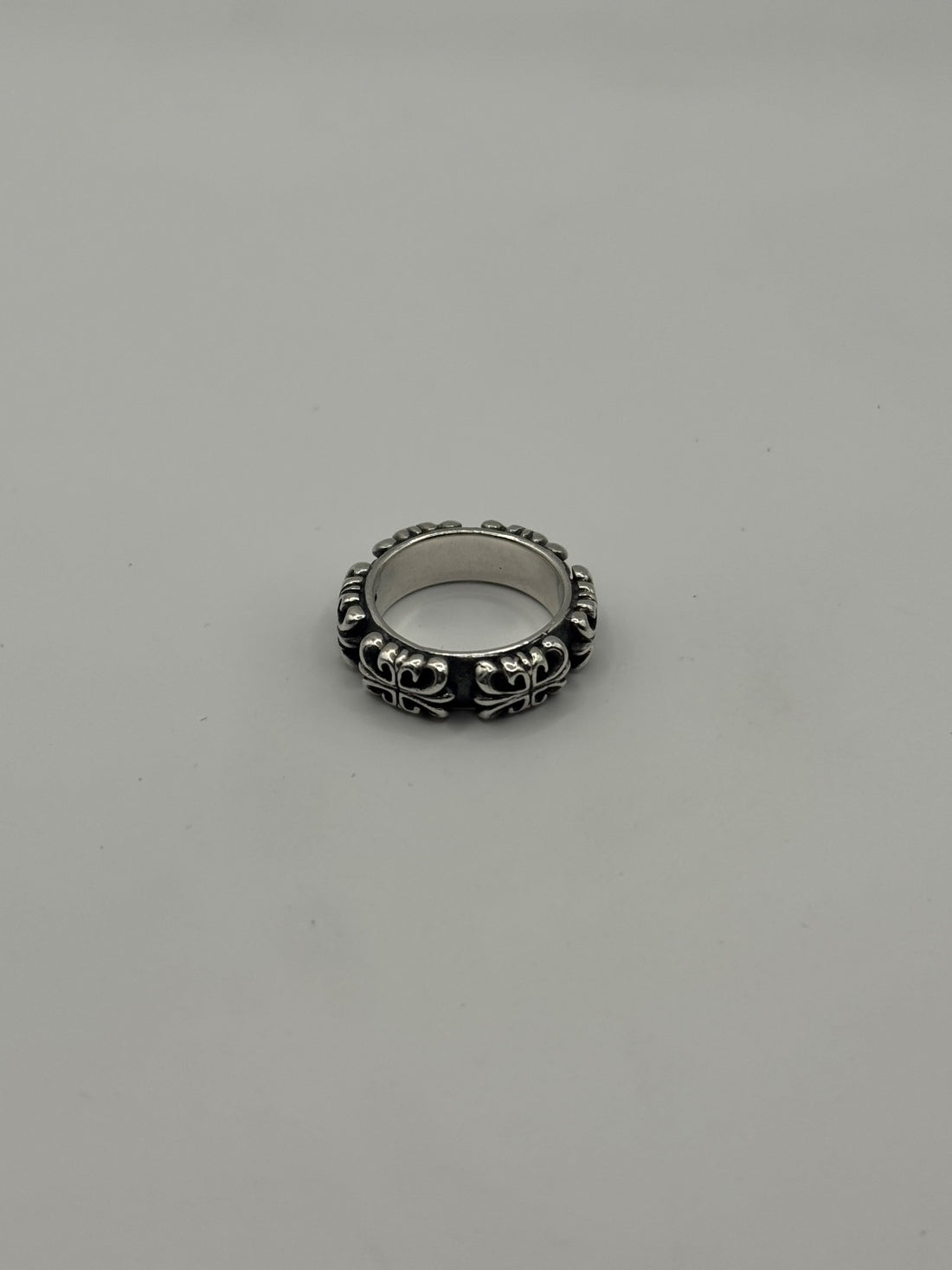 A&G ROCK FLORAL LOGO RING
