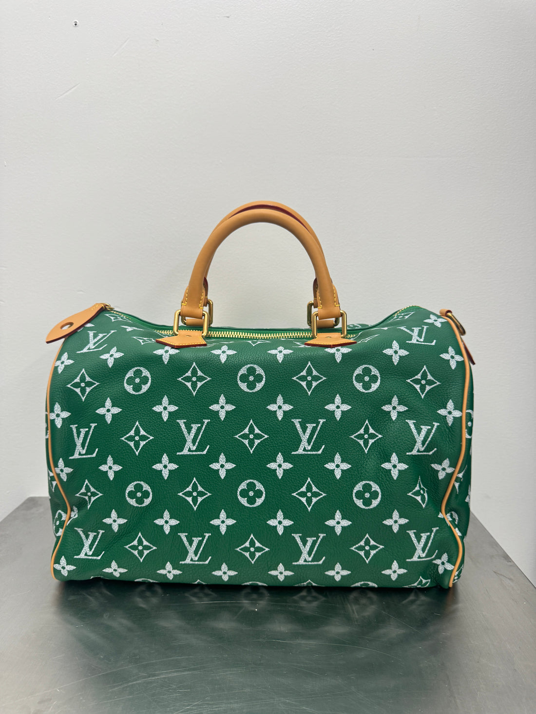LOUIS VUITTON SPEEDY P9 BANDOULIERE 40