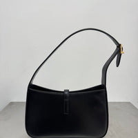 SAINT LAURENT LE 5 À 7 IN SMOOTH LEATHER