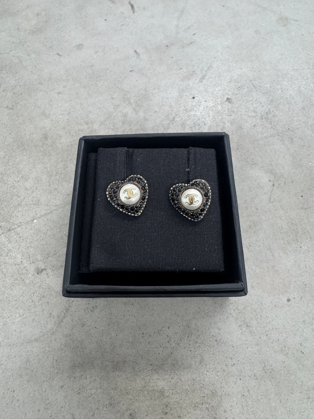 CHANEL BLACK HEART PEARL EARRINGS